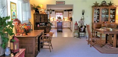 540 Ashwood Dr, Nazareth, PA 18064 - photo 6