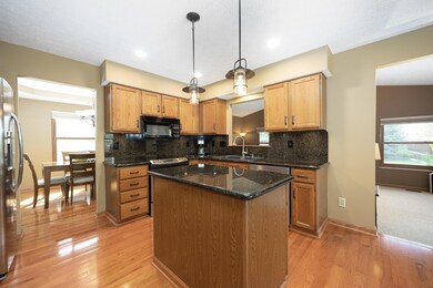 1573 Raspberry Ct 015