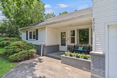 2003 S Linden-5