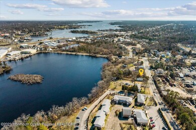 223 Magnolia Ave, Toms River, NJ 08757 - photo 4