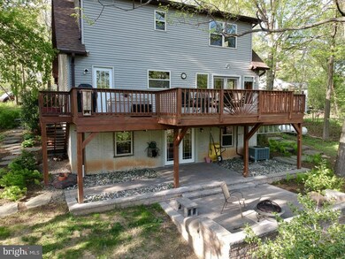 234 Cavalier Estates Dr, Harpers Ferry, WV 25425 - photo 3