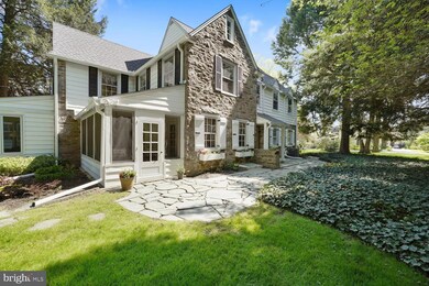 207 Highland Ave, Wallingford, PA 19086 - photo 2