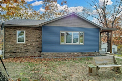 1114 Harvartis St, Morgantown, WV 26508 - photo 2