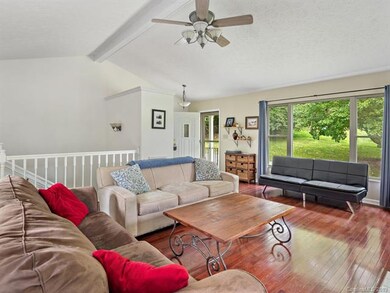 162 Brookside Dr, Hendersonville, NC 28792 - photo 5