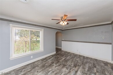 7255 Fitch Rd, Olmsted Falls, OH 44138 - photo 5