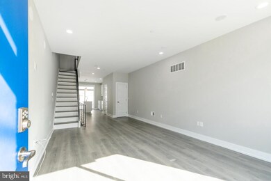 1250 N Hollywood St, Philadelphia, PA 19121 - photo 5