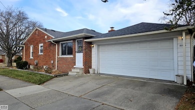 22500 O'Connor St, St. Clair Shores, MI 48080 - photo 4