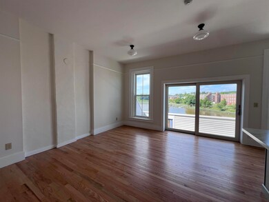 123 Water St unit 4W, Exeter, NH 03833 - photo 4