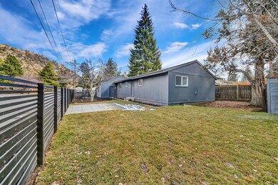 755 NE 12th St, Bend, OR 97701 - photo 4