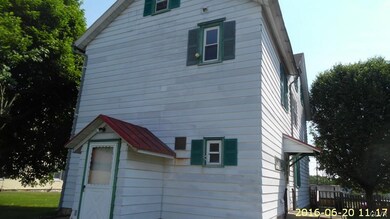 3113 S 2nd St, Whitehall, PA 18052 - photo 4