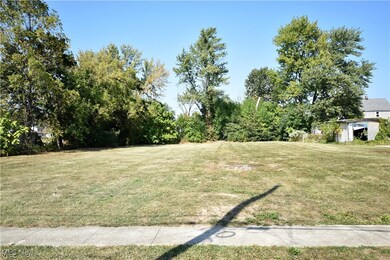 191 Bath St, Elyria, OH 44035 - photo 7