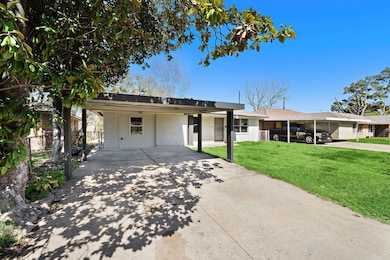 3121 Chimira Ln, Houston, TX 77051 - photo 2