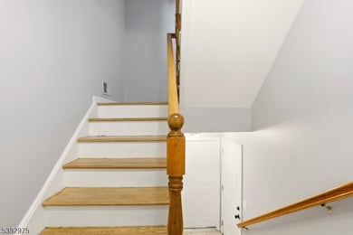 537 S 18th St, Newark, NJ 07103 - photo 5