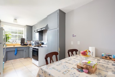 17062 San Fernando Mission Blvd, Los Angeles, CA 91344 - photo 6