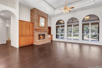 8637 Classic Oaks Ln, San Antonio, TX 78255 - photo 4