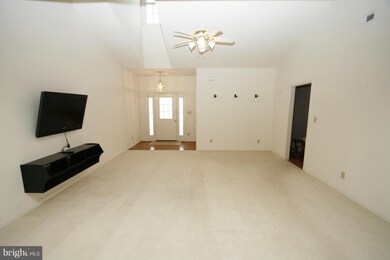 6904 Indian Spring Ln, Fredericksburg, VA 22407 - photo 3