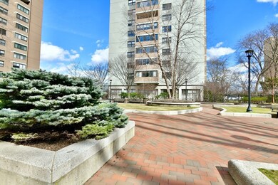 Whittier Place unit 2B, Boston, MA 02114 - photo 5