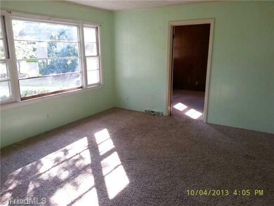 324 Lake Dr, Archdale, NC 27263 - photo 4