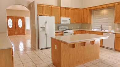 6625 River Mesa Dr, Riverbank, CA 95367 - photo 5