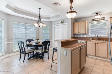408 Pear Tree Circle-9