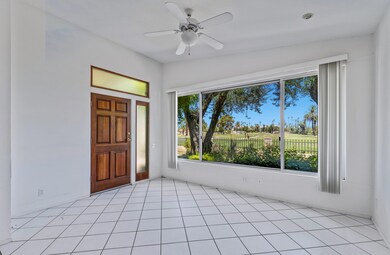 Entry/Sitting Room