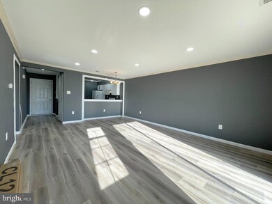 125 Allem Ln unit 125, Perkasie, PA 18944 - photo 4