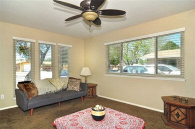 14205 Arrowhead Dr, Victorville, CA 92395 - photo 6