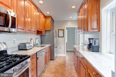 614 S Montford Ave, Baltimore, MD 21224 - photo 7