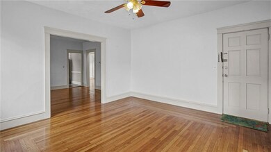 276 Hamilton St, Providence, RI 02907 - photo 4