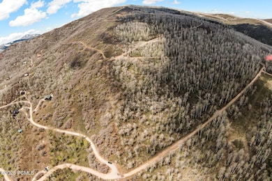 3_Canyon-Rim-Ranches-Rd_1800x1200_422602