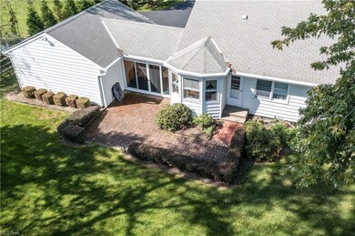 669 S Chillicothe Rd, Aurora, OH 44202 - photo 3