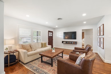 5221 De Lange Ln, Houston, TX 77092 - photo 7