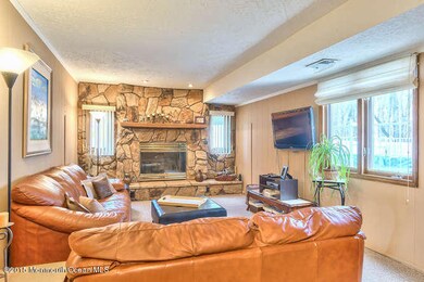 23 Paris Ave, Edison, NJ 08820 - photo 4