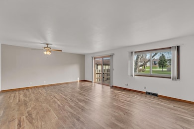 Living/DiningRoom
