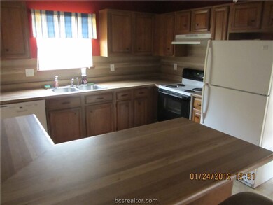 2311 Auburn Ct, College Station, TX 77840 - photo 5