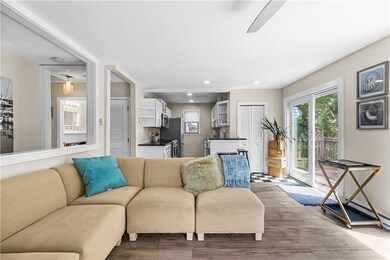 38 Harrison Ave unit 2, Newport, RI 02840 - photo 5