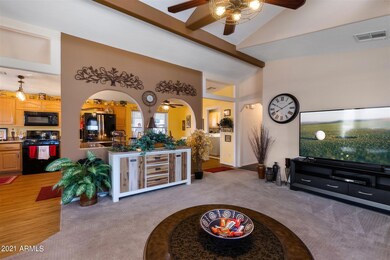 SPACIOUS LIVING ROOM