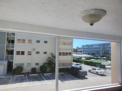 215 SE 3rd Ave unit 302D, Hallandale Beach, FL 33009 - photo 4
