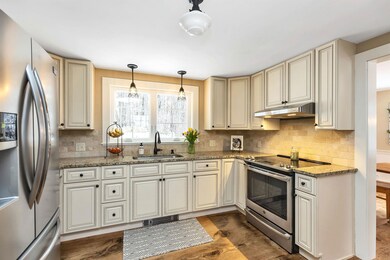 38 Walnut Hill Rd, Amherst, NH 03031 - photo 5