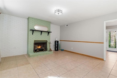 unlisted-address, Marietta, GA 30066 - photo 6