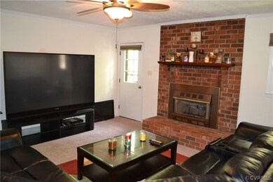10916 Beaver Castle Rd, Hopewell, VA 23860 - photo 4