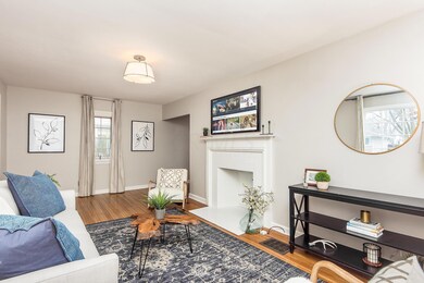 T 950 Grandon Ave00017