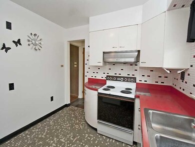 Kitchen. READY FOR YOUR FINISHING TOUCHES!