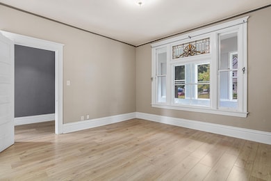 1174 Edgerton Street-2.jpg