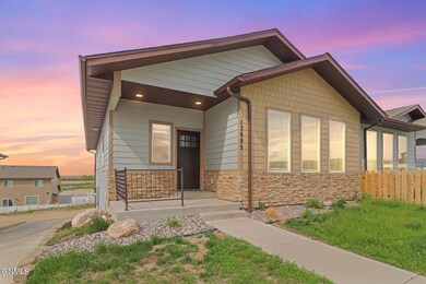 13695 Karen St, Williston, ND 58801 - photo 2