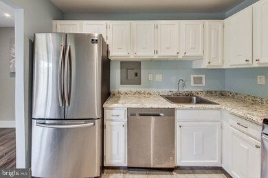 Lafayette Park unit 109, Falls Church, VA 22041 - photo 7