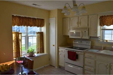 11 Emory Ln, Mount Laurel, NJ 08054 - photo 3