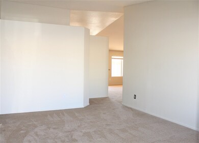 6227 E 41st Ln, Yuma, AZ 85365 - photo 2