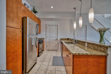 Twelve 09 unit 416, Baltimore, MD 21201 - photo 2