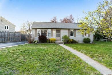 1 Stacey Dr, Cranston, RI 02920 - photo 2